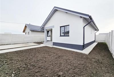 Casă individuală cu 3 camere cu Canalizare în Clinceni - 11