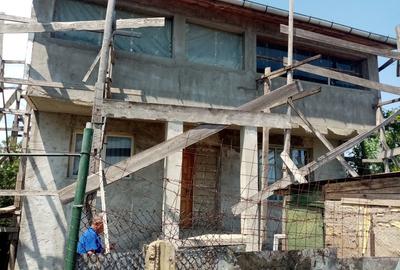 Casă în Central - 4