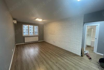 Apartament cu 3 camere decomandat în Central - 1