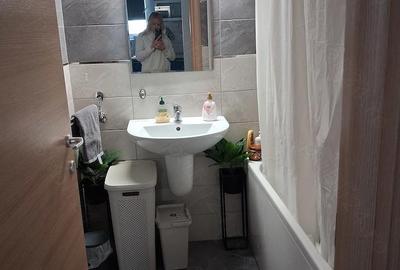 Apartament cu 2 camere decomandat în Prelungirea Ghencea