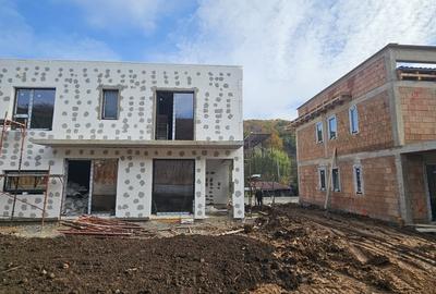 Casă individuală cu 5 camere cu Garaj în Făget - 2