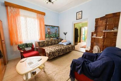 Casă cu 4 camere cu Teren 2038 Mp în Cujmir - 4