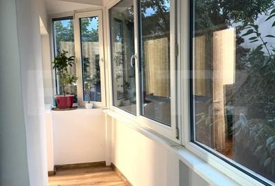 Apartament de vanzare, cu 3 camere, decomandat, etaj 1, zona Tractorul - 7