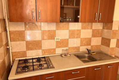 Garsoniera Bd V. Milea bl turn et 7 lift  central - 5