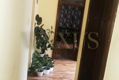 Spațiu comercial, de 300 mp, în Central - 3