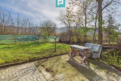 Casuță cu priveliște panoramică spre Cetatea Șiria - 26