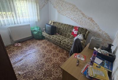 Apartament cu 2 camere decomandat în Mârșa - 6