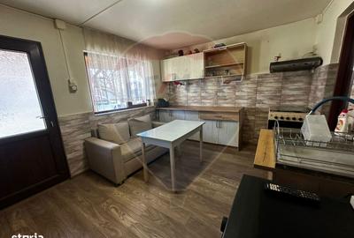 Casă cu 3 camere cu Teren 1000 Mp în Răcari - 10