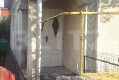 Casă cu 5 camere cu Teren 150 Mp în Central - 2