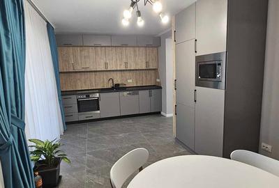 Casă cu 4 camere cu Teren 300 Mp în Central - 9