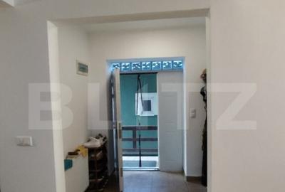 Casa deosebita cu 3 camere si spatiu comercial in Sangeorgiu - 2