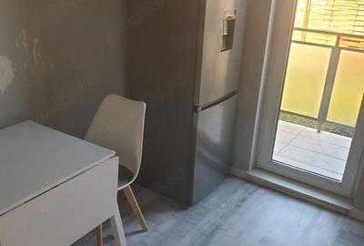 Apartament cu 3 camere decomandat în Exterior Vest - 8