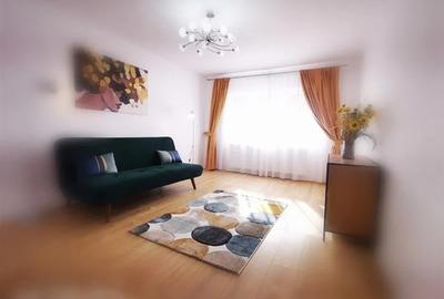 Apartament cu 3 camere decomandat în Răcădău