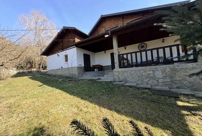 Casă individuală cu 5 camere cu Garaj în Livadea - 6