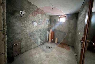 Casă individuală cu 5 camere cu Teren 1300 Mp în Lungulețu - 30