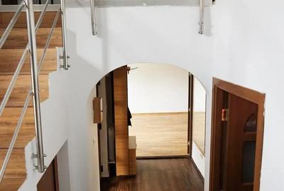 Casă cu 5 camere în Galata - 7