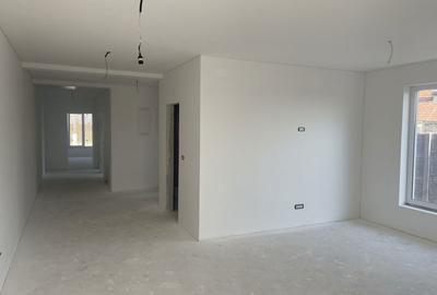 Casă cu 3 camere în Central - 1