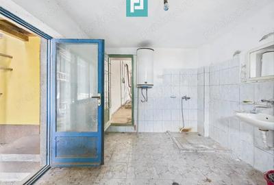 Cladire cu 5 camere cu teren ?i hala in Cenad - 20