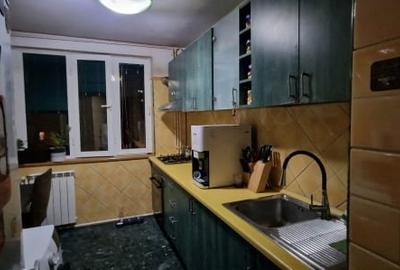 Apartament de 4 cam, suprafata 80mp, cu centrala termica, cartier Titan - 7