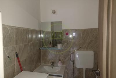 Apartament cu 2 camere decomandat în Răcădău - 6