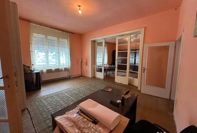 Casă cu 6 camere cu Teren 606 Mp în Central - 7