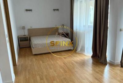 Casă cu 5 camere cu Garaj în Central - 7