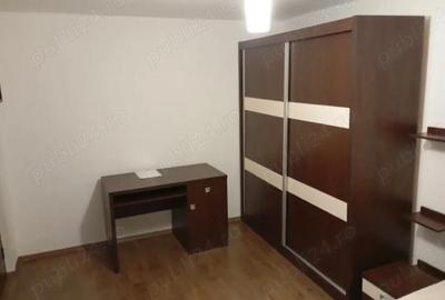 Garsonieră decomandată, mobilată în Tei - 2