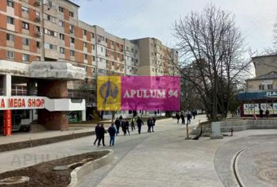 Spațiu comercial, de 163 mp, în Central - 6