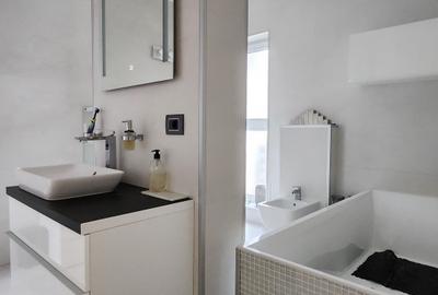 Casa cu 4 camere   teren generos si piscina Casa cu 4 camere   teren generos si piscina - 7