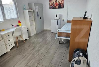 Casă cu Teren 1000 Mp în Central - 2