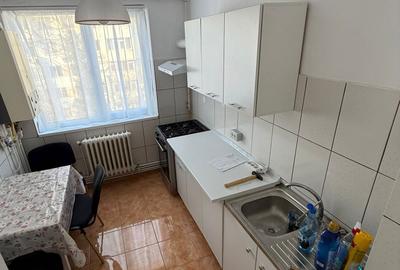 Apartament cu 3 camere semidecomandat în Farfuria - 6