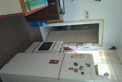 Casă cu 6 camere cu Teren 872 Mp în Central - 2