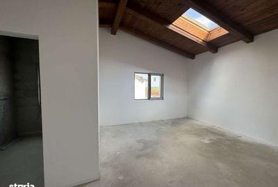 Casă cu 4 camere în Nojorid - 3