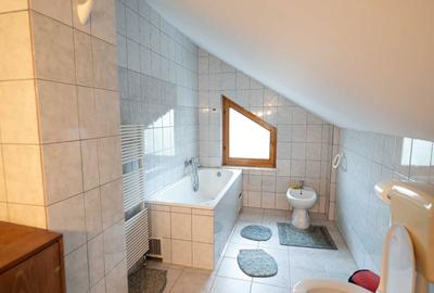 Casă cu 4 camere în Exterior Vest - 6