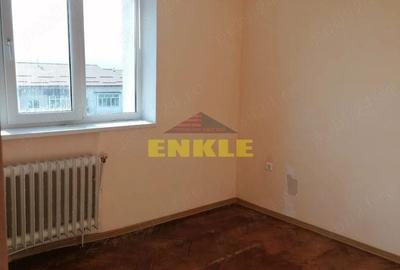 Apartament cu 2 camere decomandat în Central - 7