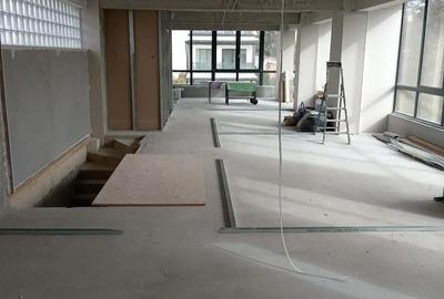 Spațiu comercial, de 200 mp, în Central - 5