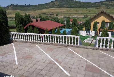 Casă cu 8 camere cu Teren 922 Mp în Livezeni - 3