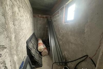 Casă cu 5 camere cu Teren 242 Mp în Ștefăneștii de Jos - 11