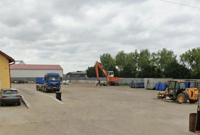 Spațiu comercial, de 207 mp, în Central - 4