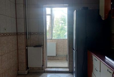 Apartament cu 2 camere decomandat în Micro 21 - 3