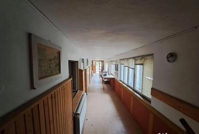 Casă cu 3 camere cu Canalizare în Central - 10