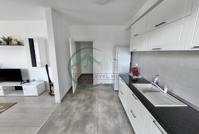 Apartament cu 2 camere decomandat, mobilat în Tractorul - 4
