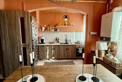 Apartament cu 3 camere semidecomandat în Central - 7