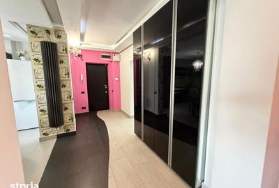 Apartament cu 3 camere, mobilat în Vitan
