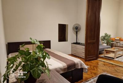 Apartament cu 3 camere, ultracentral Bulevardul Revolu? - 3