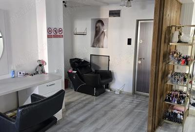 Spațiu comercial, de 50 mp, în Central - 4