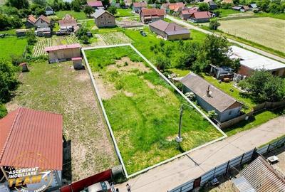 Oportunitate pe 1.100 mp intravilan, pregatit,Ozun,10 min de Sfantu Gheorghe,Cov - 2