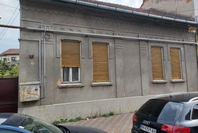 Casă cu 3 camere în Central - 7