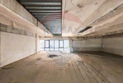 Spatiu industrial de 2060mp cu teren de 3358mp de vanzare Str Turnului - 32