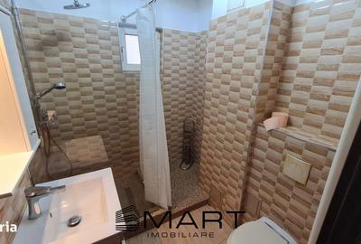 Apartament cu 3 camere, mobilat în Valea Aurie